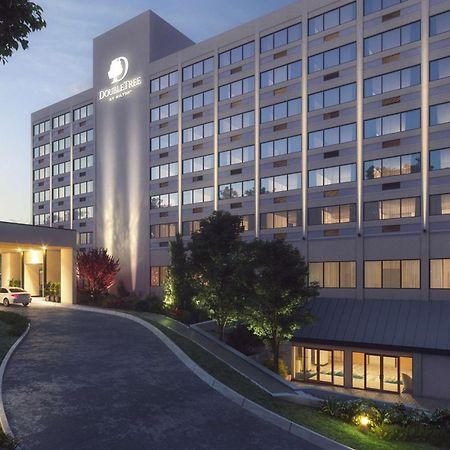 Doubletree By Hilton Clarksville Riverview Exterior photo