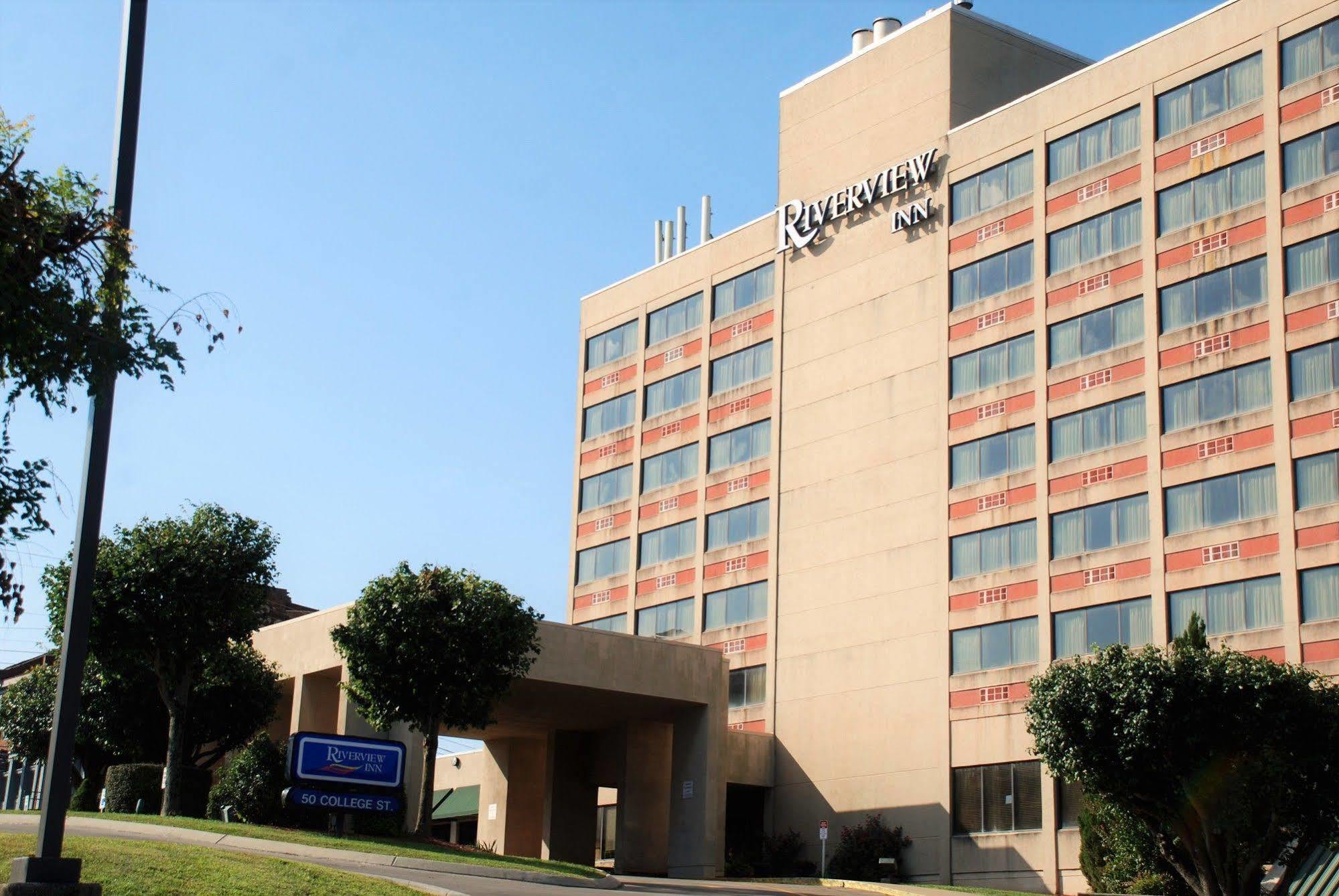 Doubletree By Hilton Clarksville Riverview Exterior photo